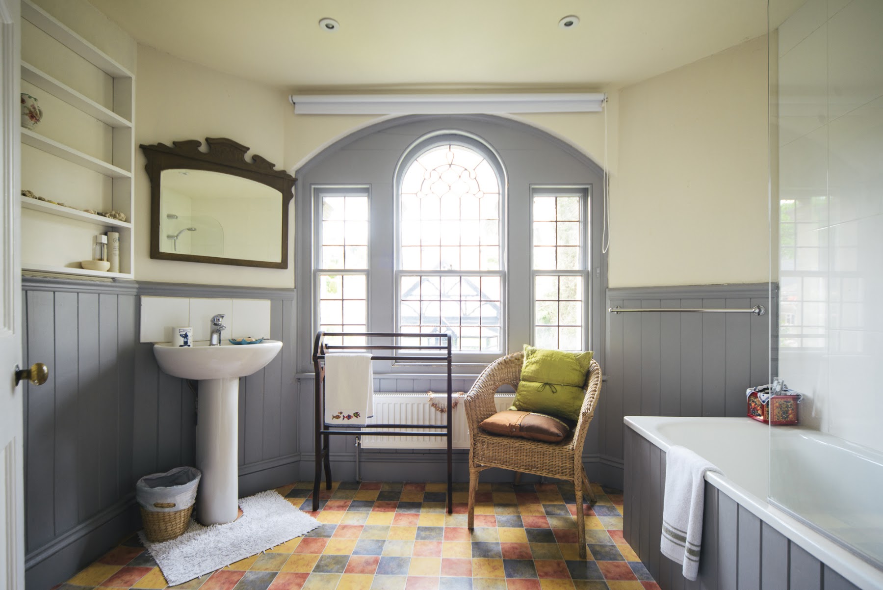Period bathroom
